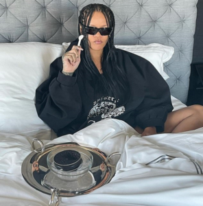 RIHANNA INDULGES IN A BOWL FULL OF CAVIAR IN BED AS SHE CELEBRATES SOLD ...